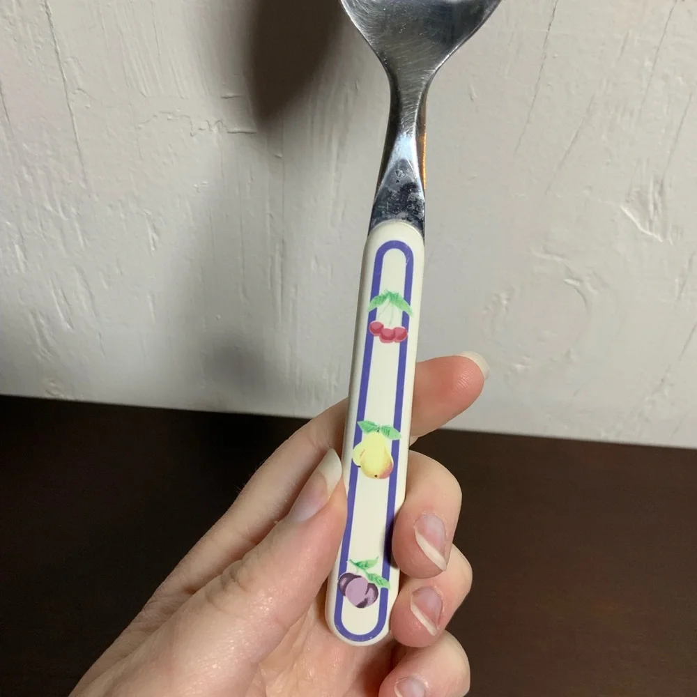 Pfaltzgraff Hopscotch Fruit Teaspoon Silverware Flatware Farmhouse